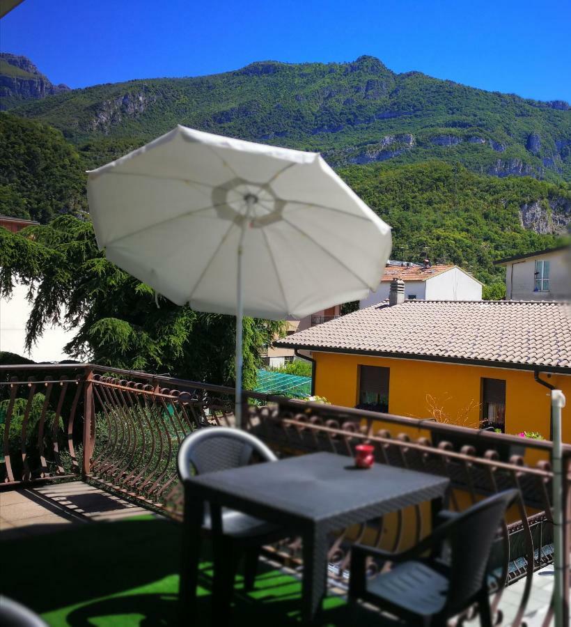 B&B Il Giardino Delle Fate Lecco Exterior photo